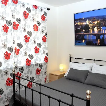 Central National Apartament